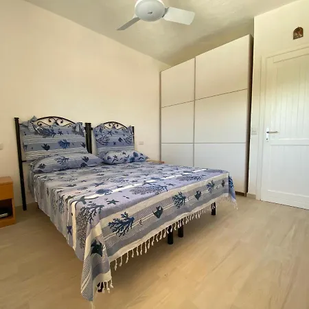 In Costa Smeralda - Bilocale Sul Mare - Sea View 公寓 *